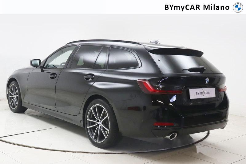 BMW Serie 3 318d Touring mhev 48V auto