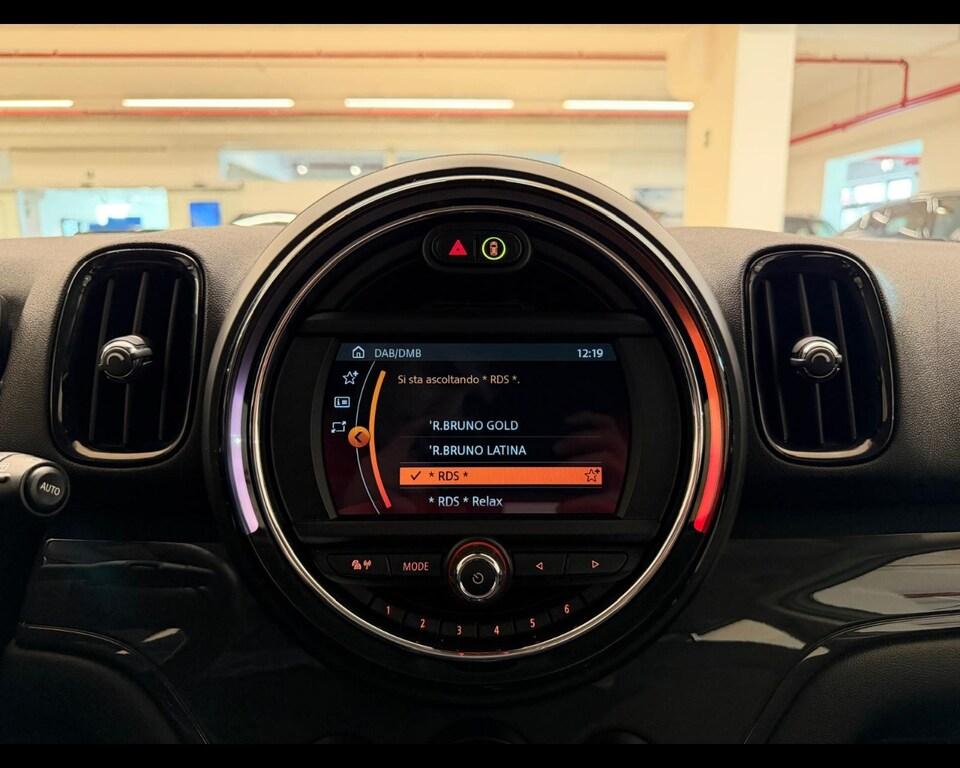 Mini Cooper D Countryman 2.0 TwinPower Turbo Cooper D Business Steptronic