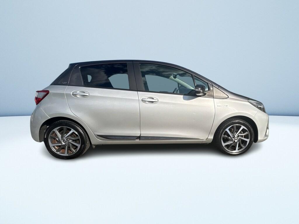 Toyota Yaris 5p 1.5 hybrid Lounge Blue