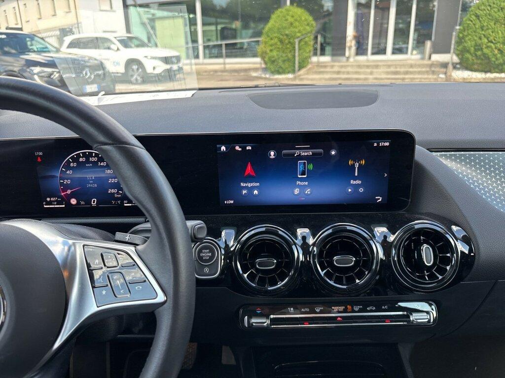 Mercedes GLA 180 d Advanced auto