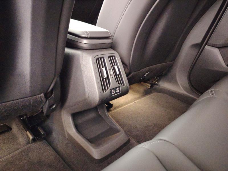 BMW iX1 edrive 20 X-Line