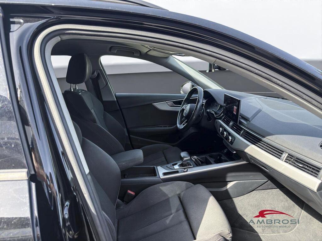 Audi A4 Avant 30 2.0 tdi mhev 136cv s-tronic