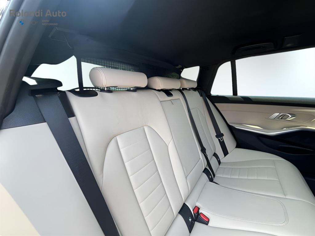 BMW Serie 3 320d Touring mhev 48V xdrive Msport auto
