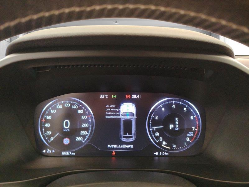 Volvo XC40 1.5 T3 R-design 163cv auto my21