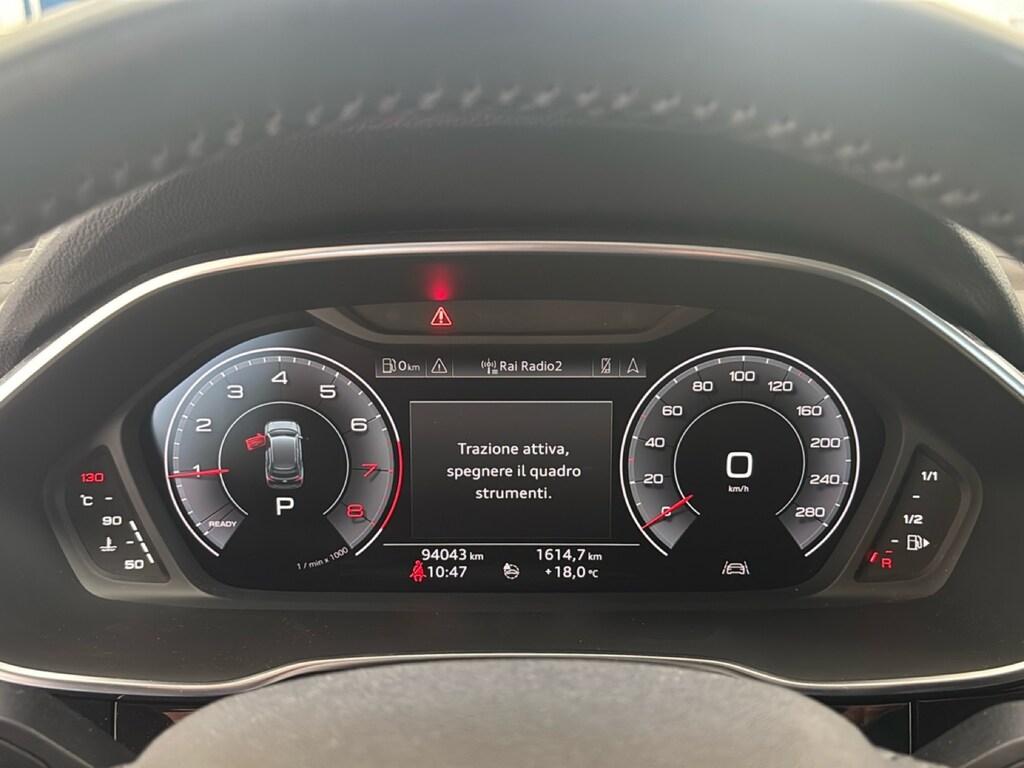 Audi Q3 35 1.5 tfsi mhev Business Advanced s-tronic