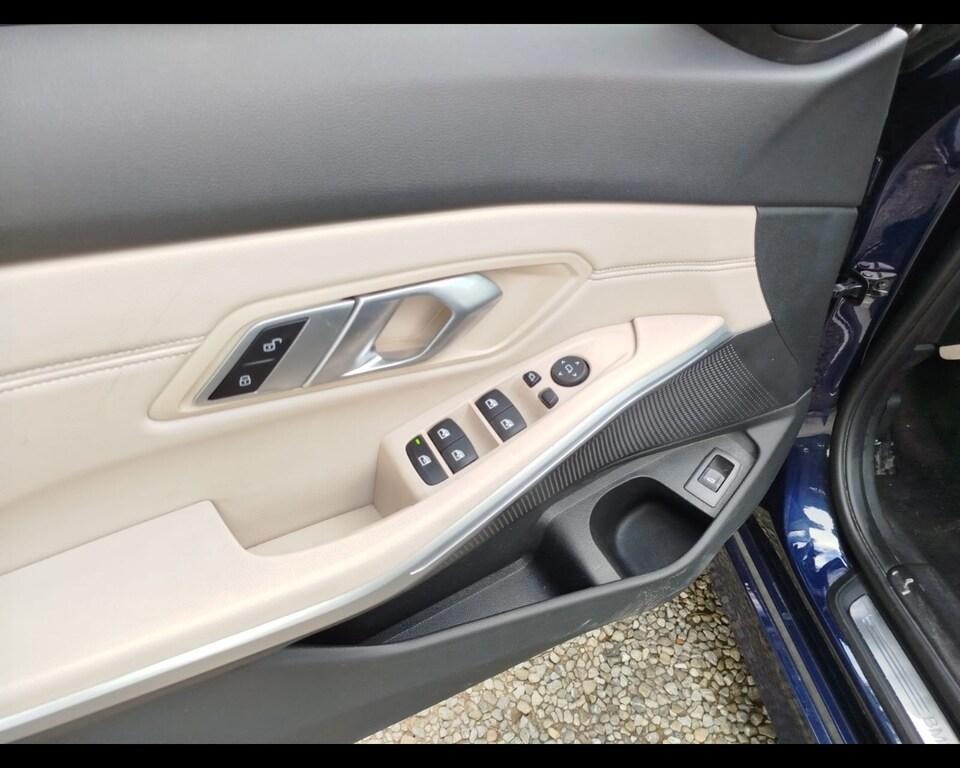 BMW Serie 3 318d Touring Luxury