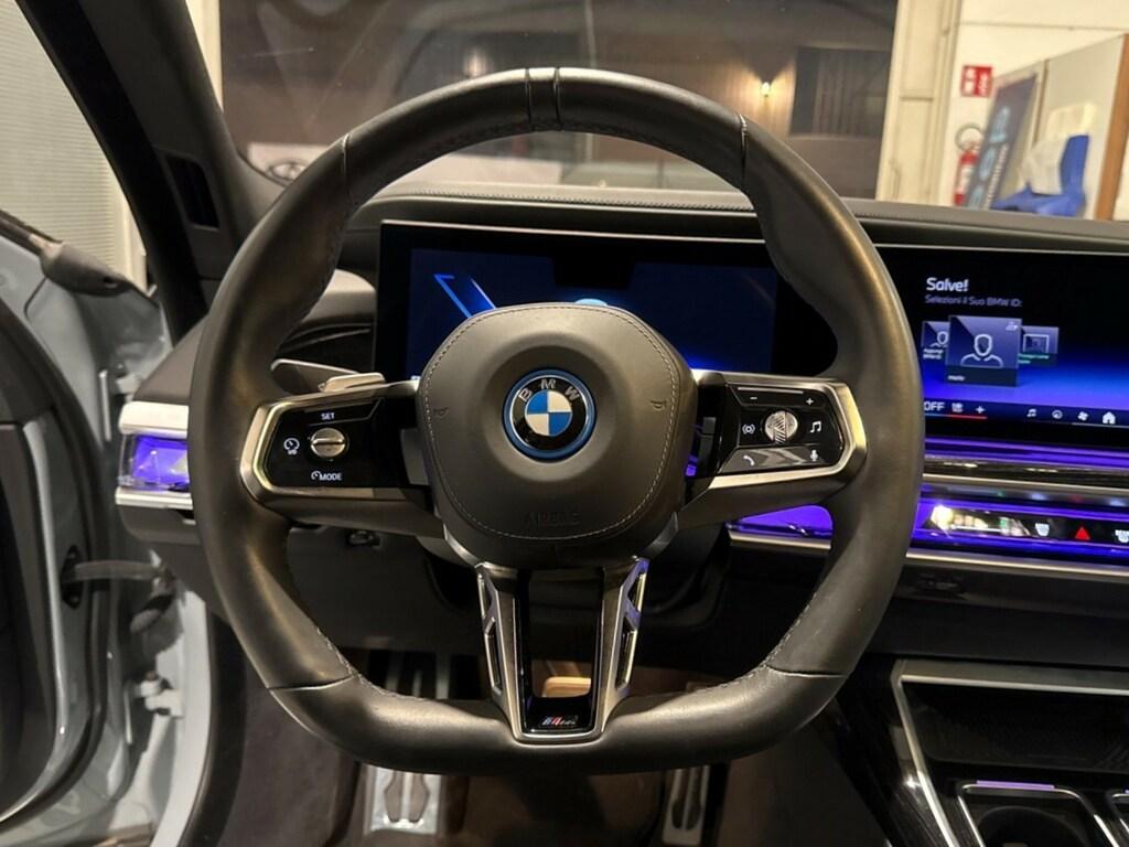 BMW Serie 7 i7 xdrive60 Msport