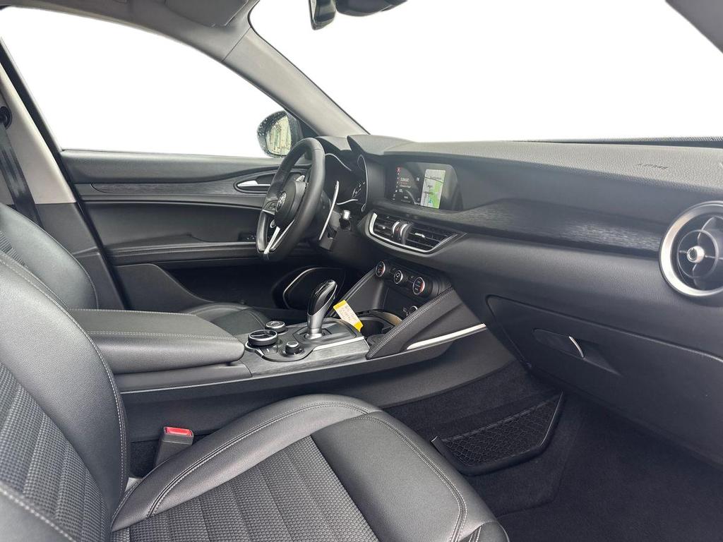 Alfa Romeo Stelvio 2.2 t B-Tech Q4 210cv auto