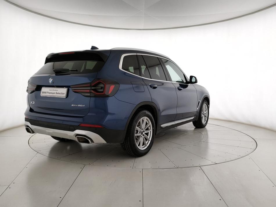BMW X3 xdrive20d mhev 48V auto