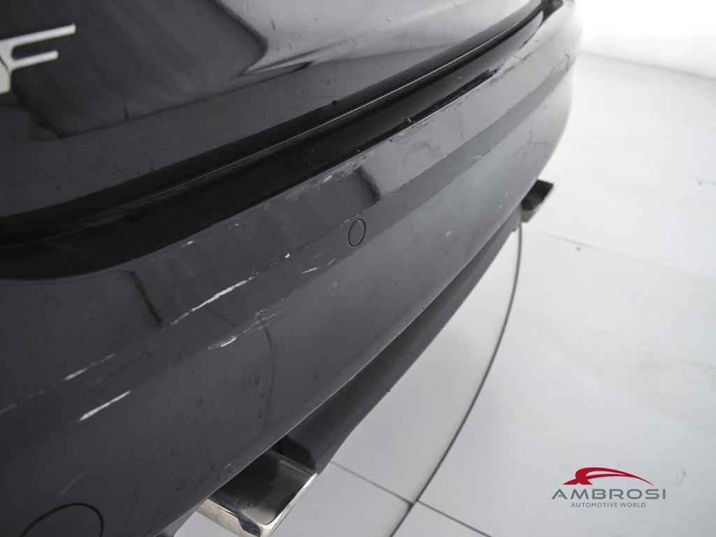 Jaguar XF 2.0d i4 Pure awd 240cv auto my18