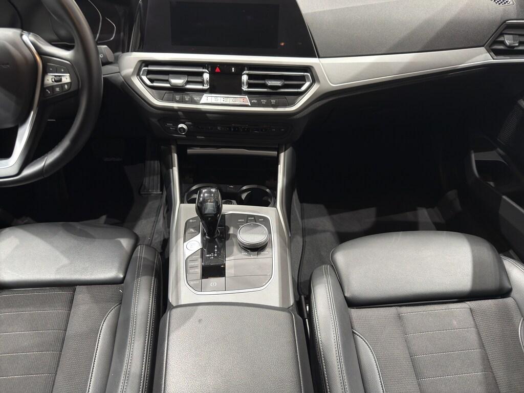 BMW Serie 3 320d Touring mhev 48V xdrive Business Advantage auto