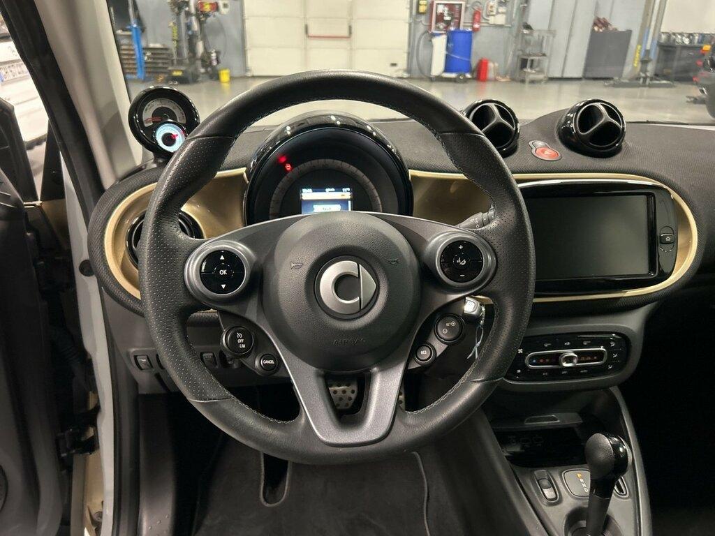 Smart fortwo eq Pulse 22kW