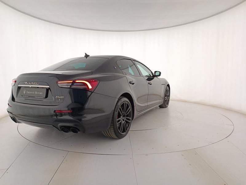 Maserati Ghibli 2.0 hybrid Gransport 330cv auto