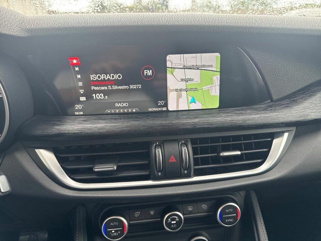 Alfa Romeo Stelvio 2.2 t B-Tech Q4 210cv auto