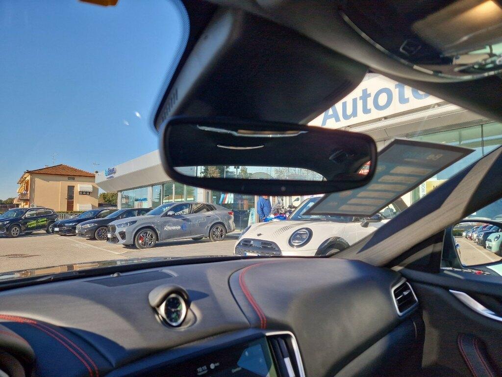 Maserati Ghibli 3.0 V6 Modena 350cv auto