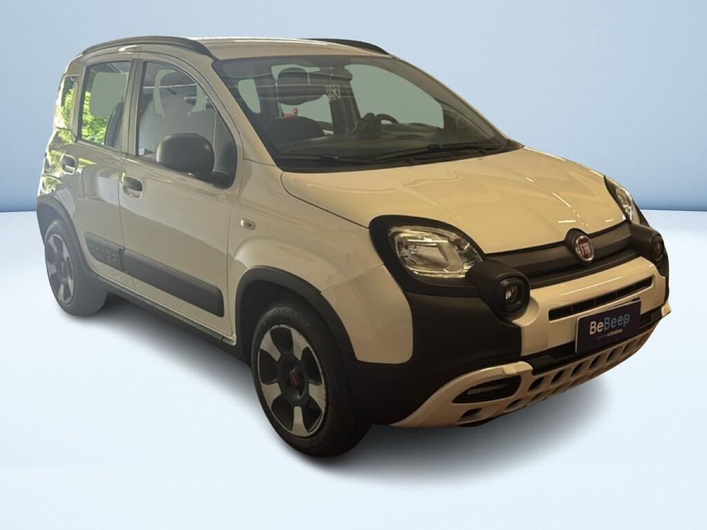 Fiat Panda 1.0 hybrid City Cross s&s 70cv 5p.ti