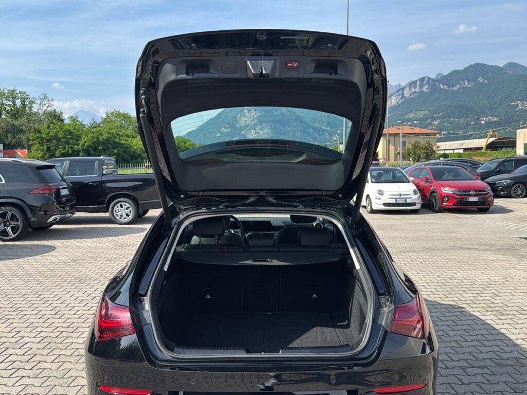 Mercedes CLA Shooting Brake 180 d Advanced auto
