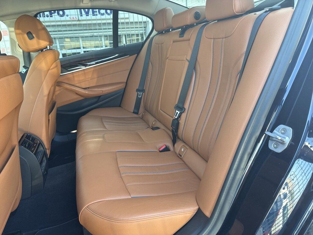 BMW Serie 5 520d xdrive Luxury auto