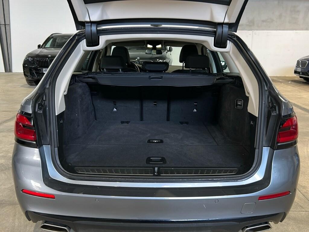 BMW Serie 5 520d Touring mhev 48V Business auto