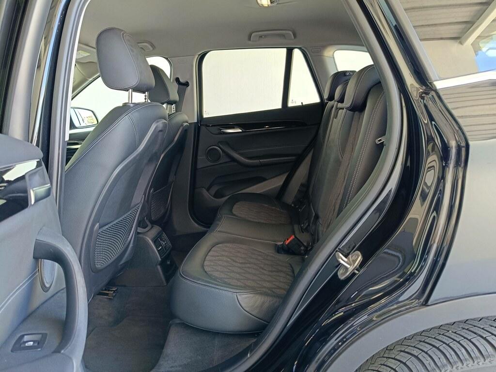 BMW X1 sdrive18d xLine auto my18