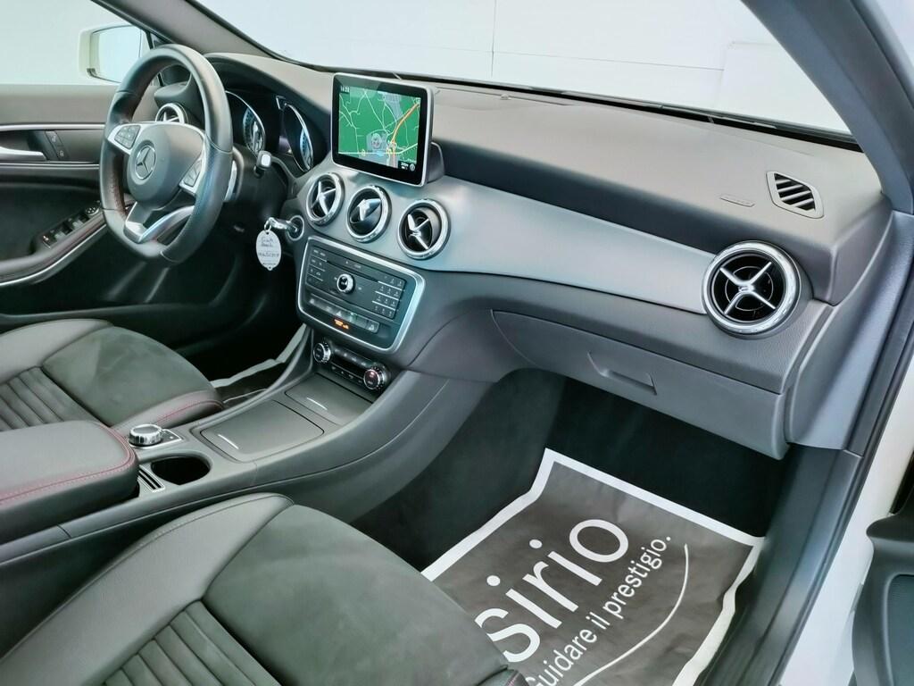 Mercedes GLA 200 d (cdi) Premium 4matic auto