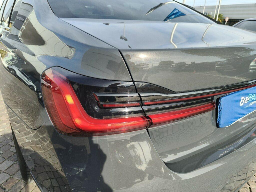 BMW Serie 7 730d mhev 48V Msport xdrive auto