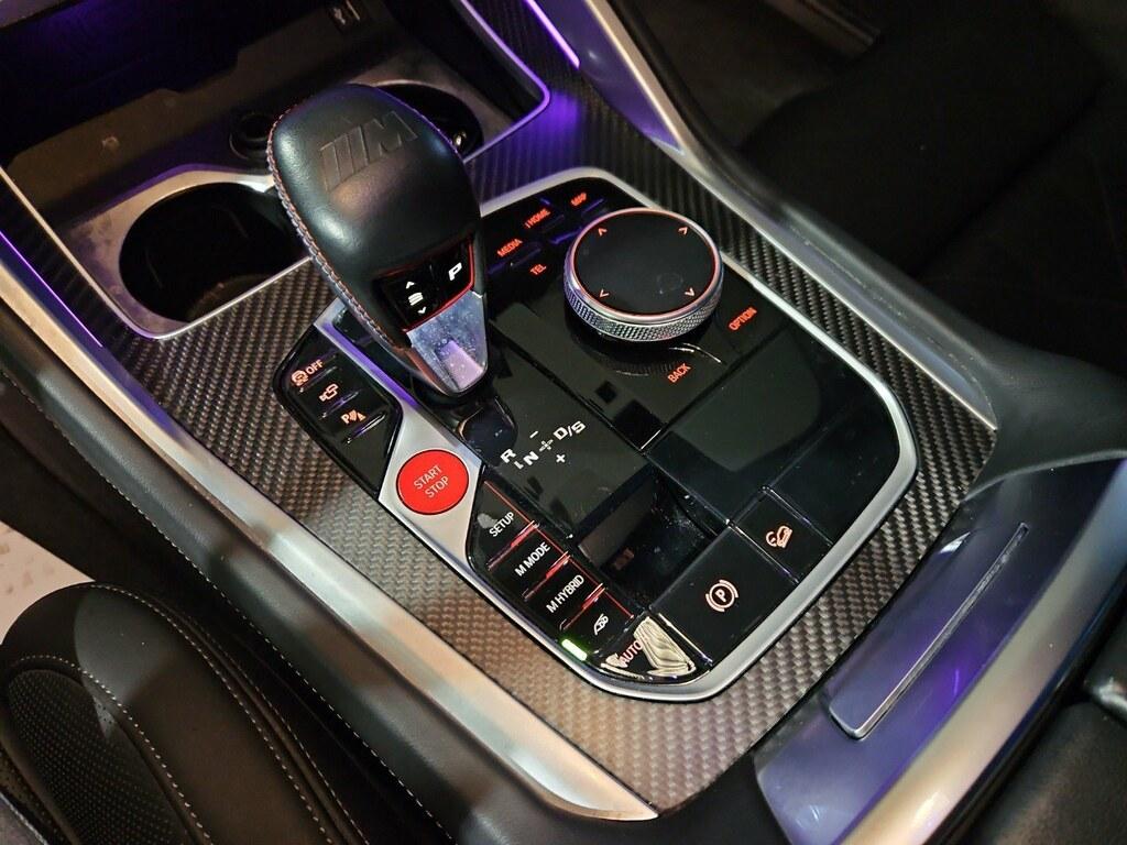 BMW XM 4.4 steptronic