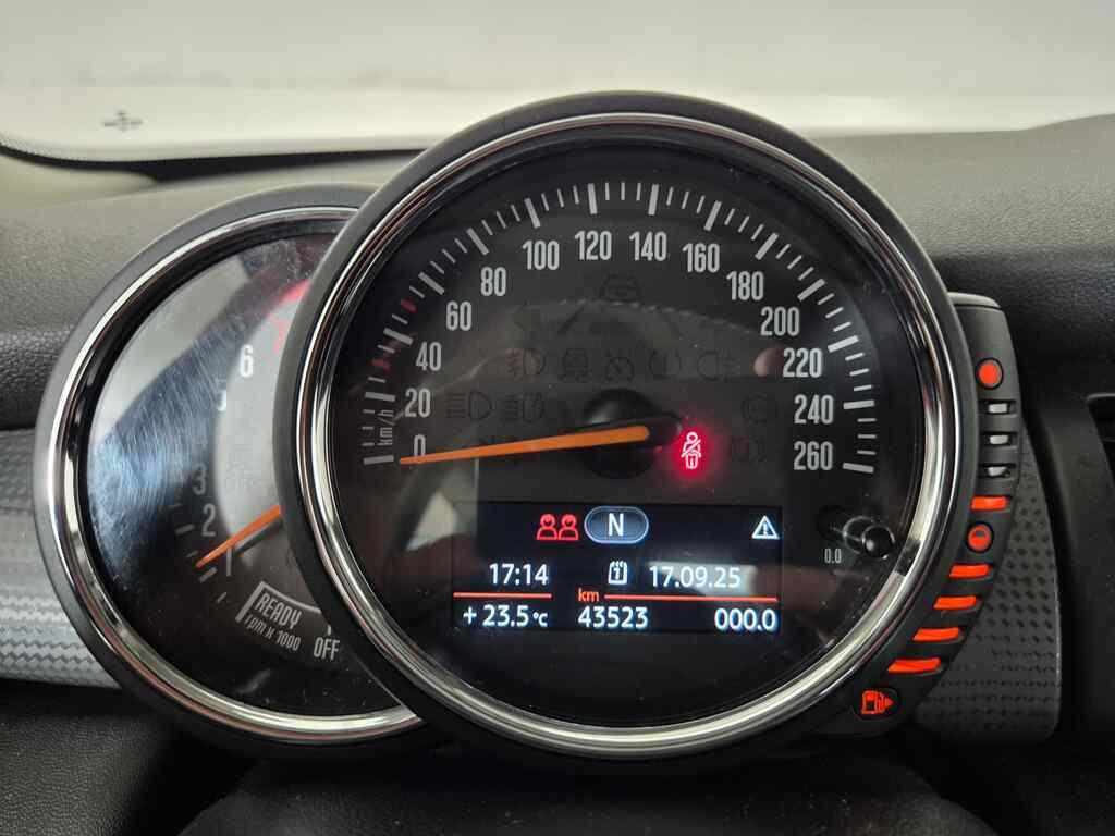 Mini Cooper 1.5 Cooper Boost