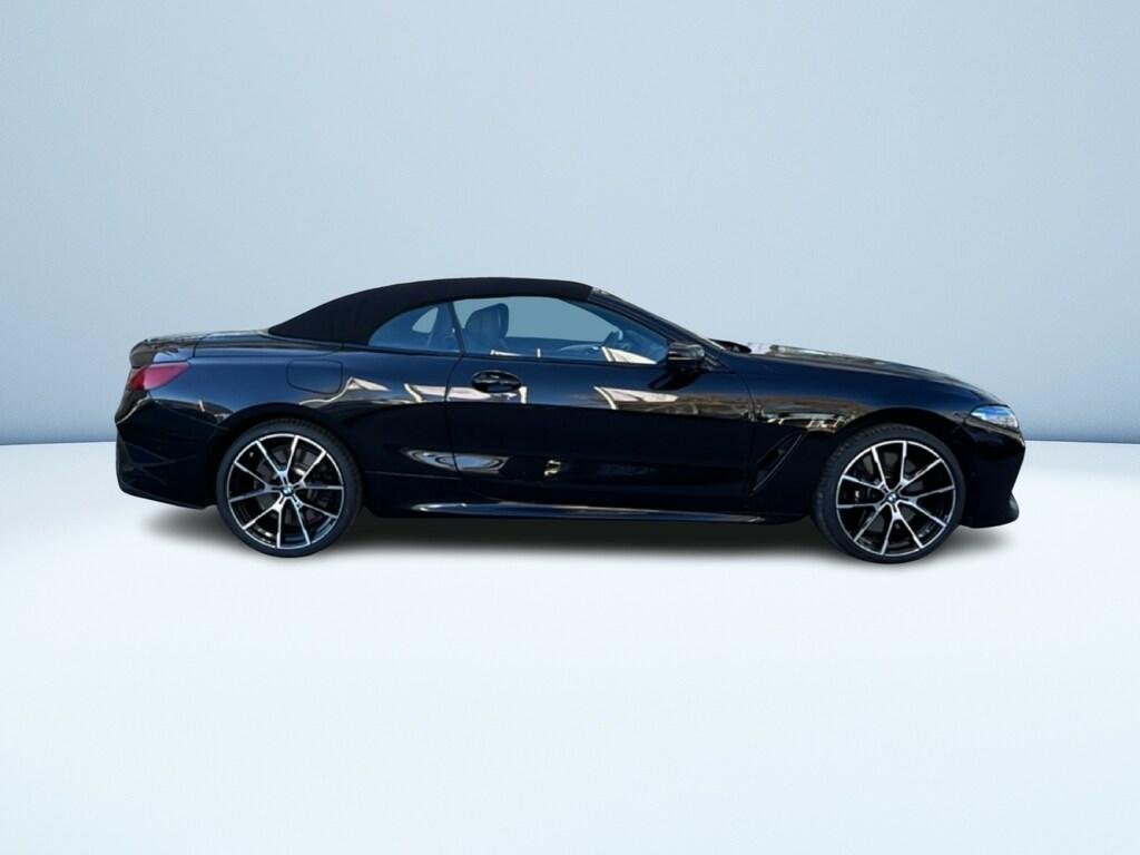 BMW Serie 8 840d Cabrio mhev 48V xdrive auto