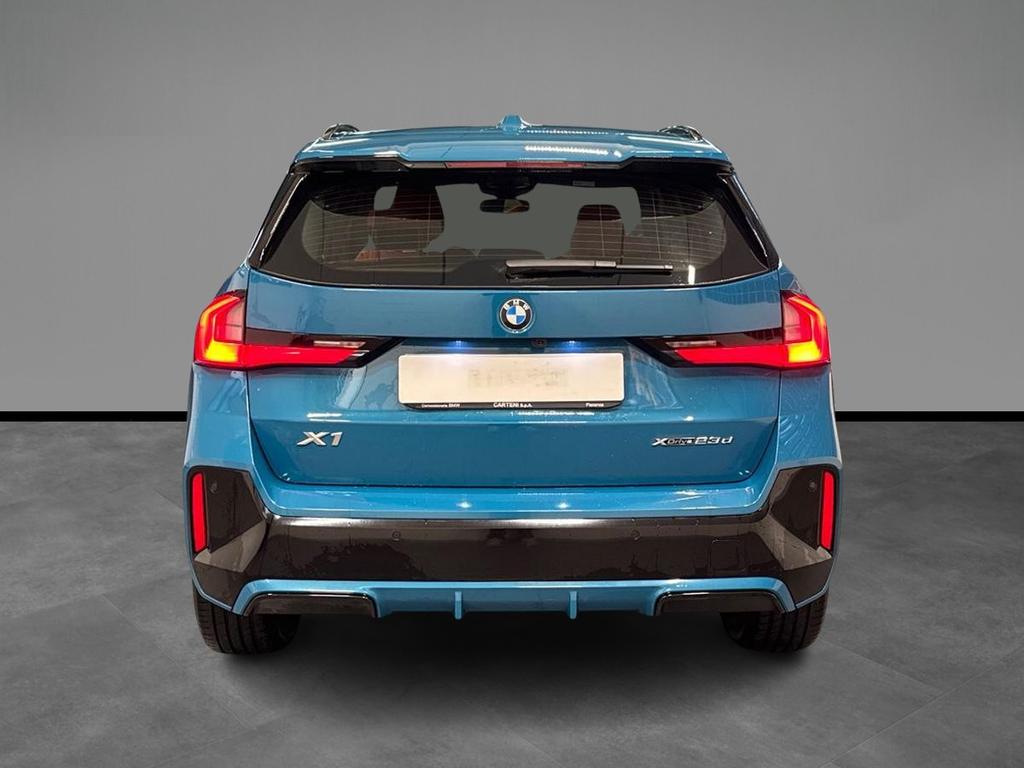 BMW X1 xdrive23d mhev 48V auto