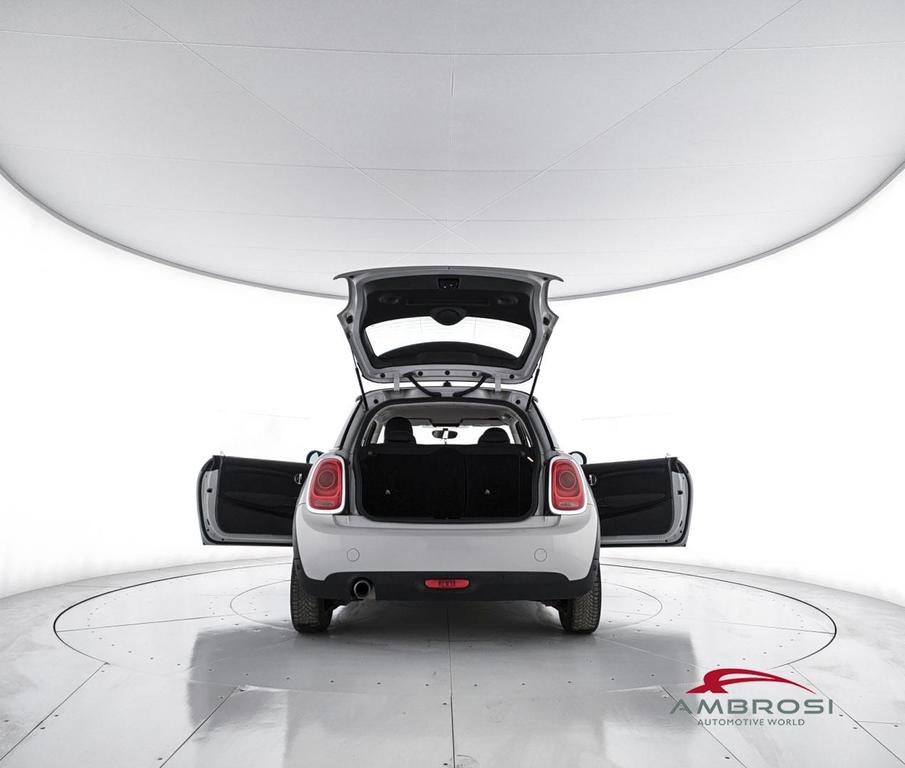 Mini Cooper 1.5 TwinPower Turbo Cooper Hype DCT