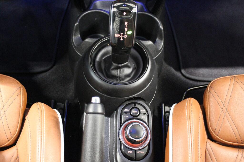 Mini Cooper S 2.0 TwinPower Turbo Cooper S Business DCT