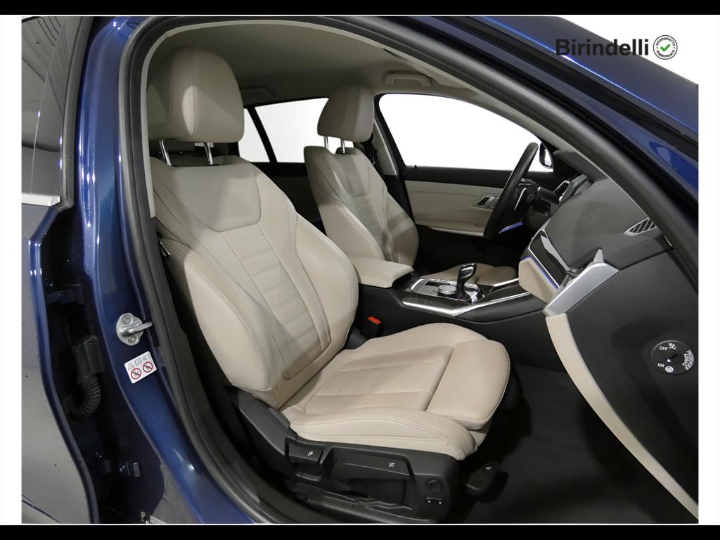 BMW Serie 3 320d Touring mhev 48V Luxury auto