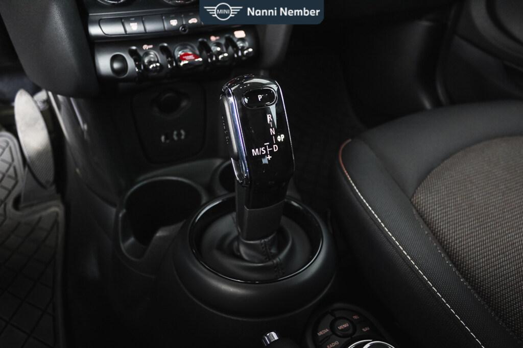 Mini Cooper D 1.5 D Cooper D Hype Auto