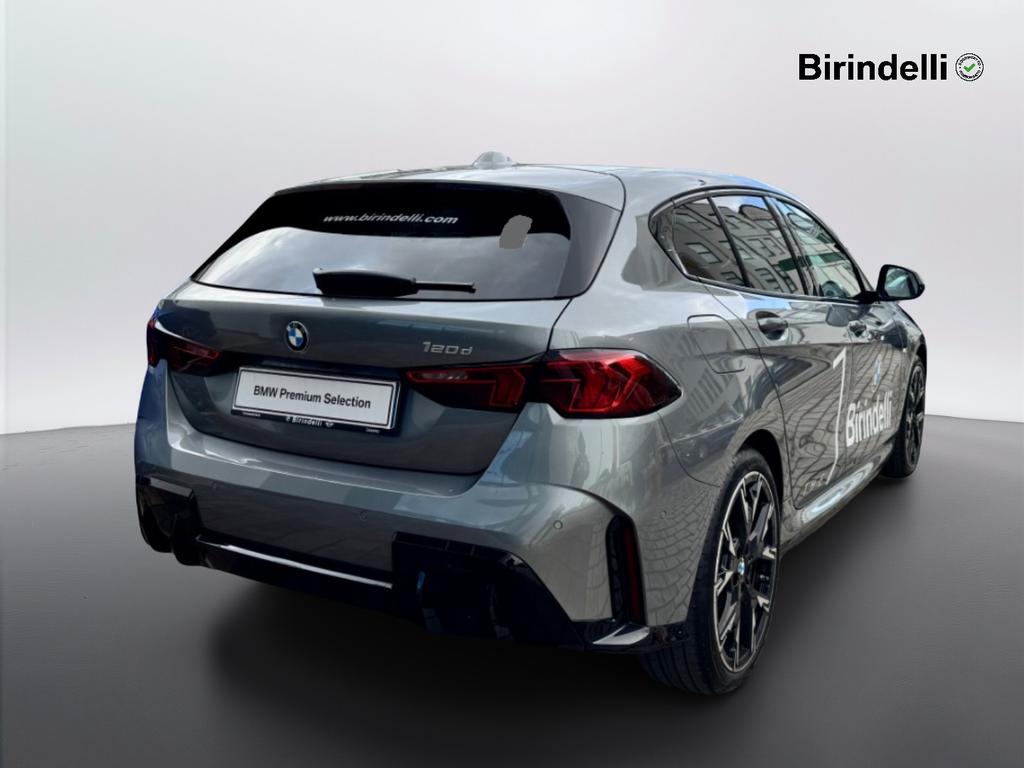 BMW Serie 1 120 48V MSport auto