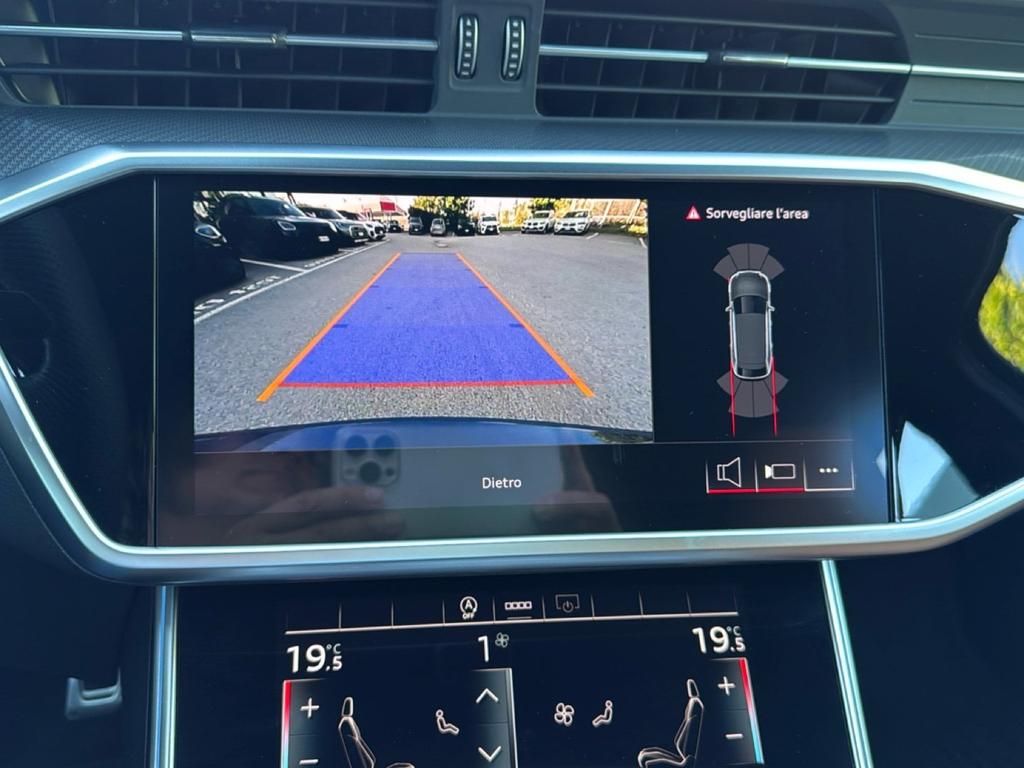 Audi RS6 Avant 4.0 mhev performance quattro tiptronic