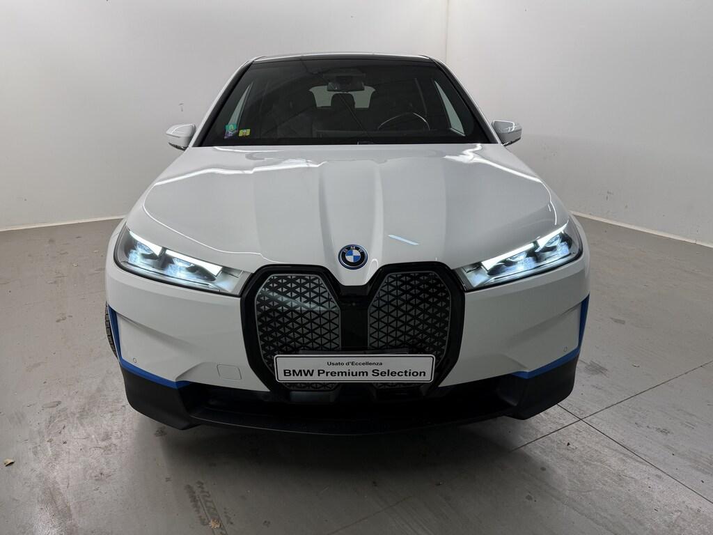 BMW iX xdrive40