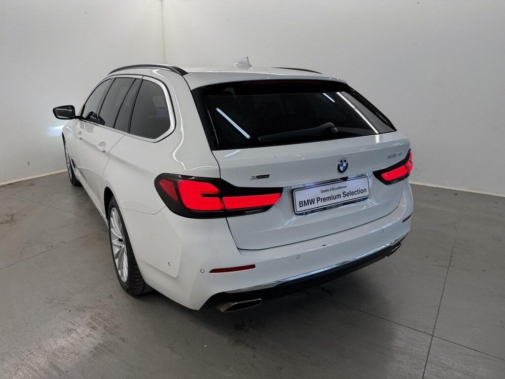 BMW Serie 5 530d Touring mhev 48V xdrive Business auto