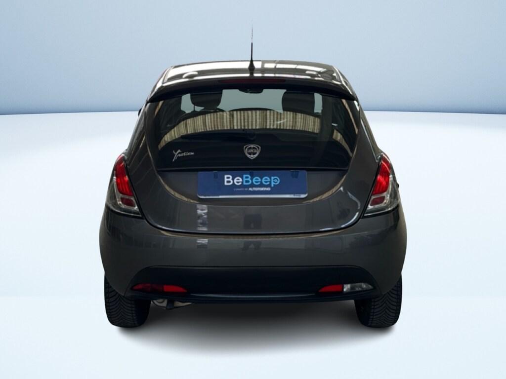 Lancia Ypsilon 1.2 8v Gold s&s 69cv