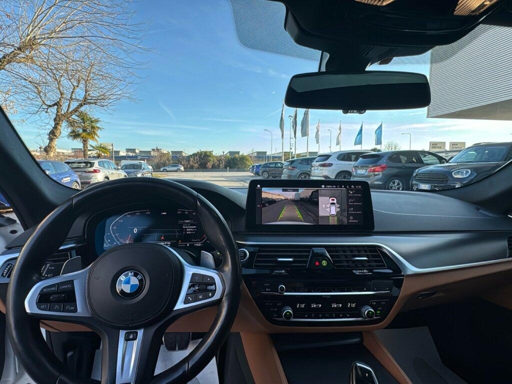 BMW Serie 5 540d Touring mhev 48V xdrive Msport auto