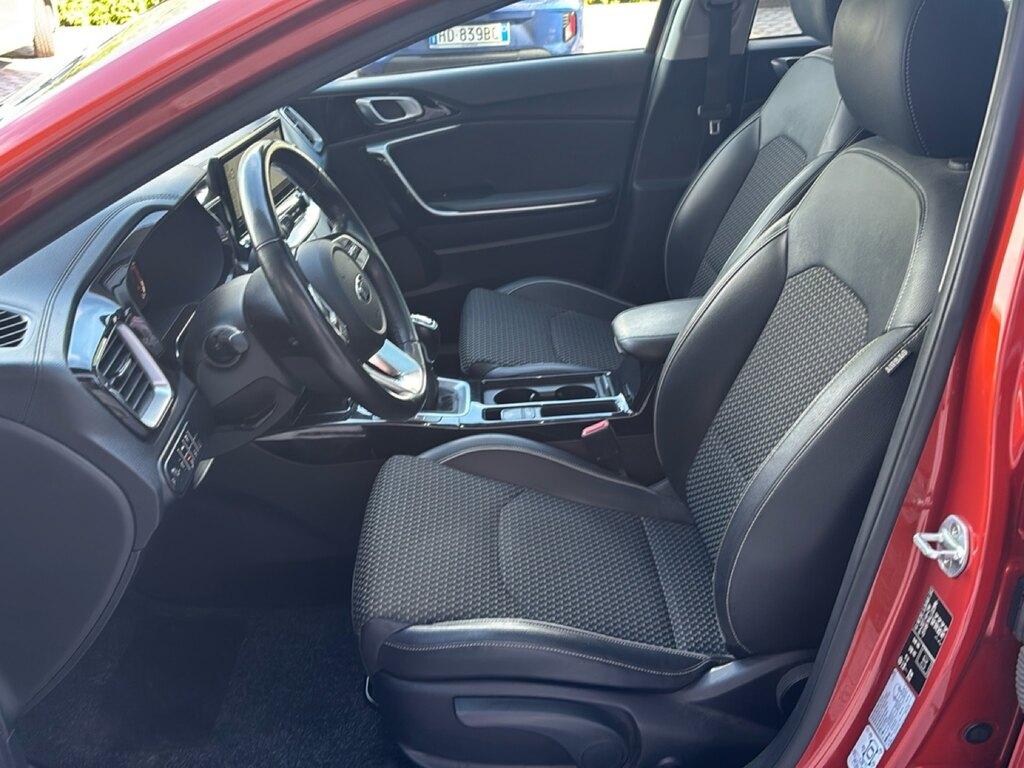 Kia Xceed 1.6 crdi Evolution 136cv