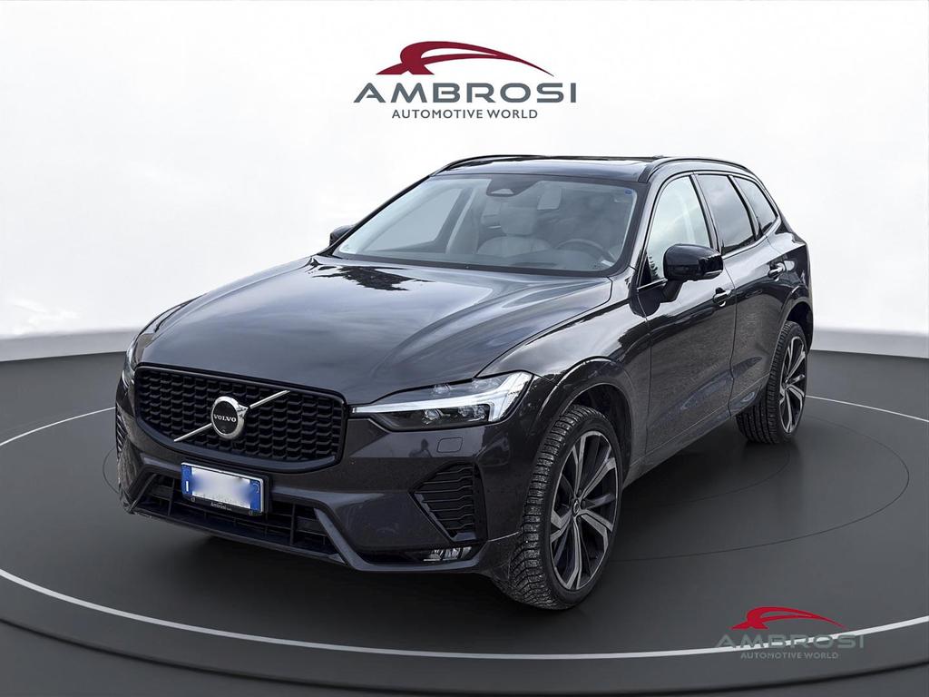 Volvo XC60 2.0 b4 Plus Dark awd auto