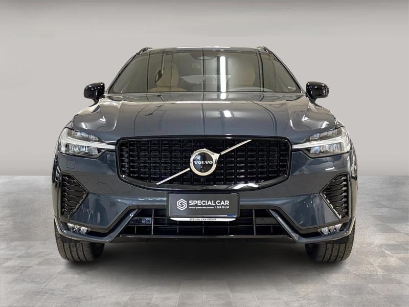 Volvo XC60 2.0 b4 Ultimate Dark awd auto