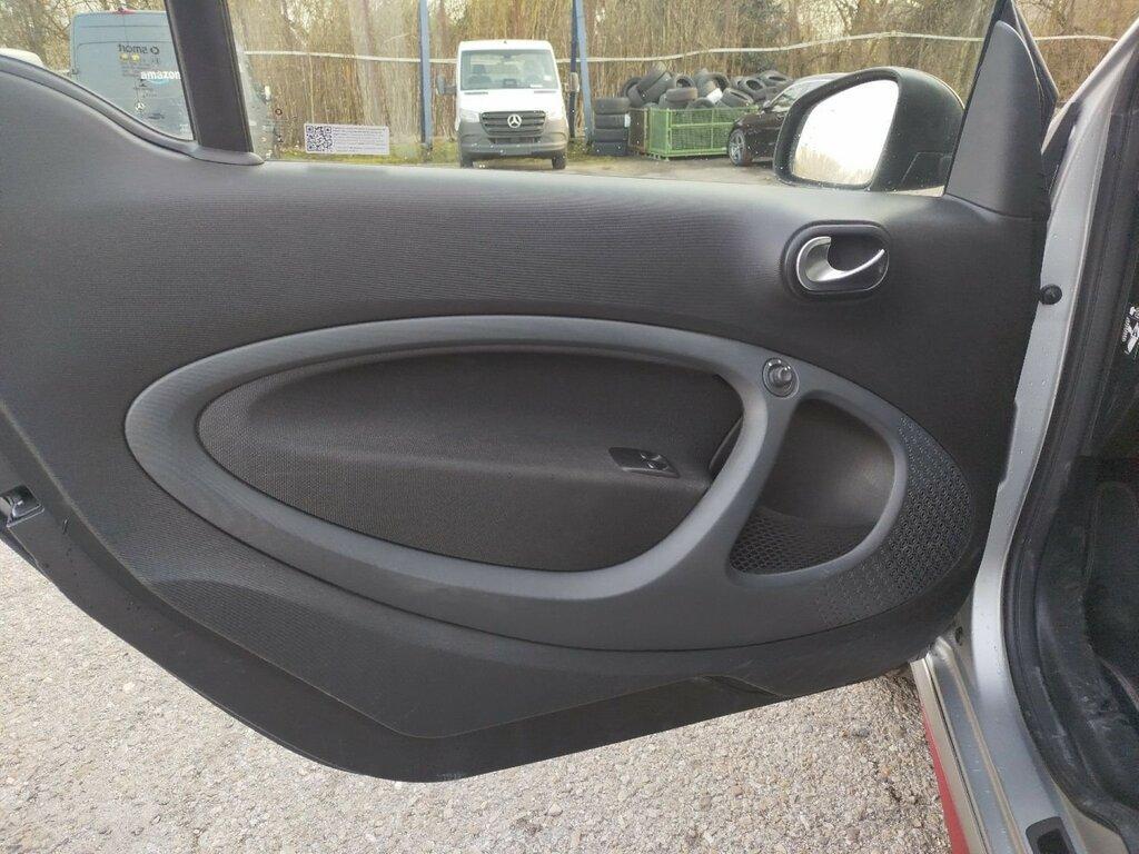 Smart fortwo eq Pulse 22kW