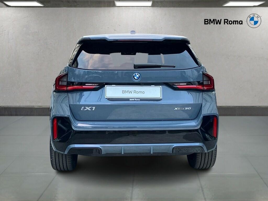 BMW iX1 30 xdrive Msport