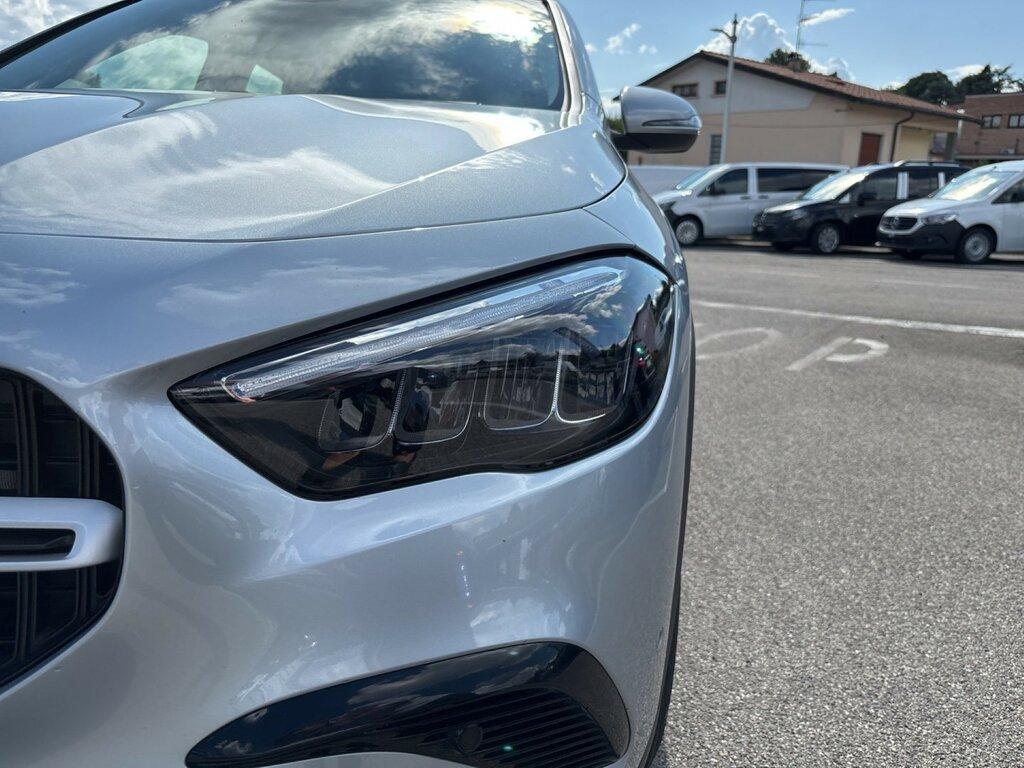 Mercedes GLA 180 d Advanced auto