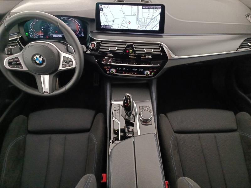 BMW Serie 5 530d Touring mhev 48V xdrive Msport auto