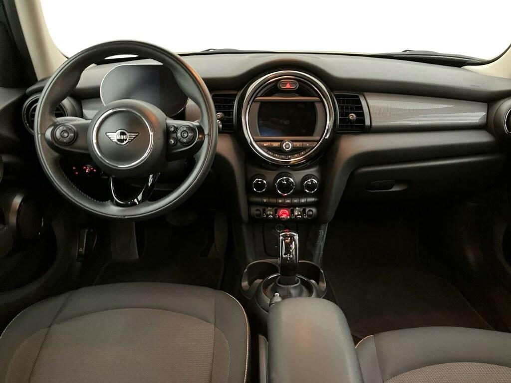 Mini Cooper 1.5 TwinPower Turbo Cooper Business XL DCT