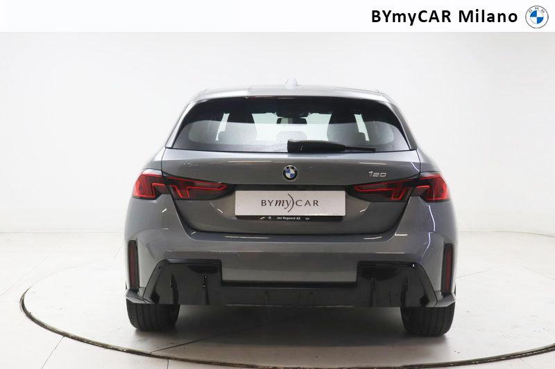 BMW Serie 1 120 48V MSport auto