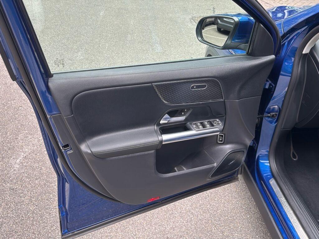Mercedes GLA 180 Progressive Advanced Plus auto